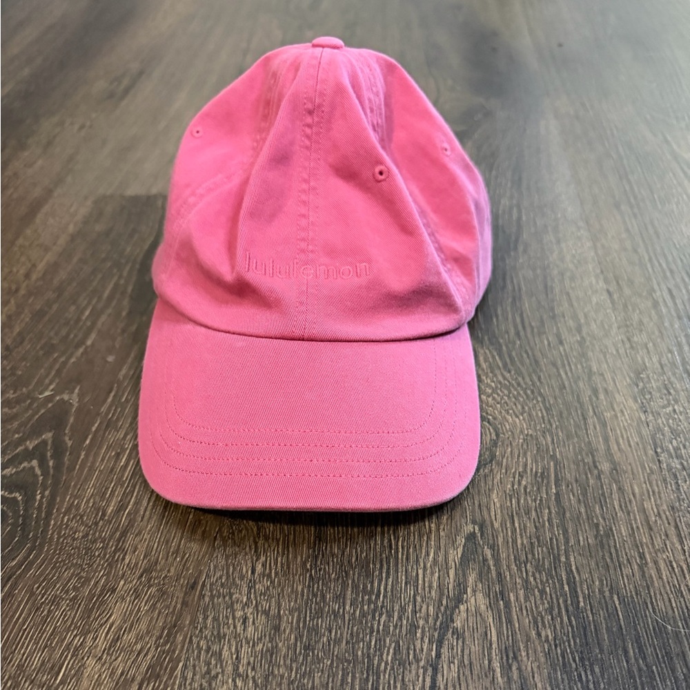 Women’s Lululemon Classic Ball Cap- size S/M